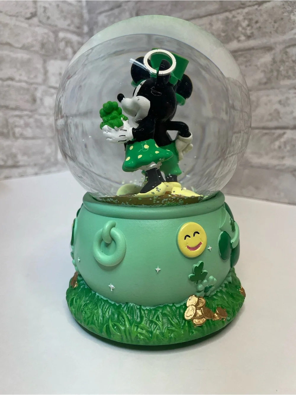 Disney Snow Globe Mickey & Minnie Mouse Irish St. Patrick’s Day Musical Rare
